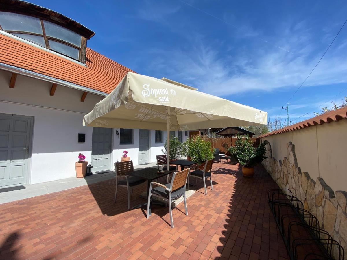 Bed and Breakfast Szkita Panzio Balatonmáriafürdő Zewnętrze zdjęcie